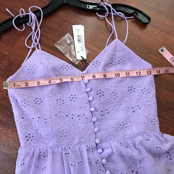 SOLD! NWT Alice + Olivia Shanti Eyelet Embroidery Button Front Dress Lavender - Picture 6 of 17